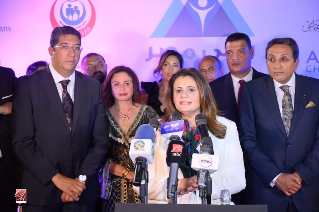 السفيرة سها جندي تعرب عن سعادتها بما تقدمه مؤسسة راعي مصر للعمل الأهلي التنموي