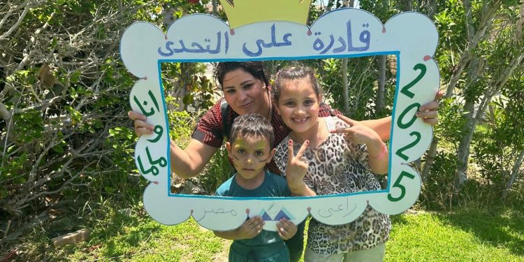بالصور .. مؤتمر قادرة على التحدي: دعم شامل للأسر الأولى بالرعاية